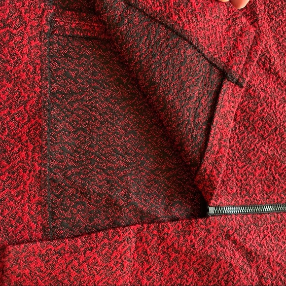 The limited look of tweed skirt with lining - Picture 5 of 11